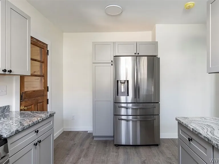28L Olean St — Photo 7