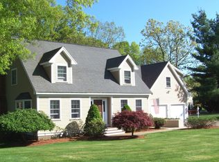 11 Pheasant Hollow Rd, Natick, MA 01760