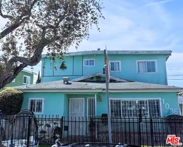 1036 W 98th St, Los Angeles, CA, 90044