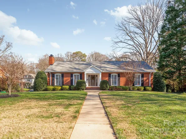3343 Gresham Pl, Charlotte, NC 28211