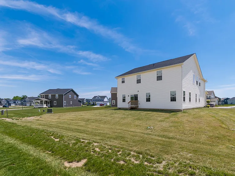 28 Royal Palm Ct #1 — Photo 58