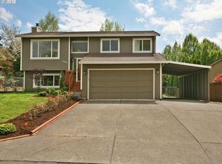 2360 SE Lindenbrook Ct, Milwaukie, OR 97222