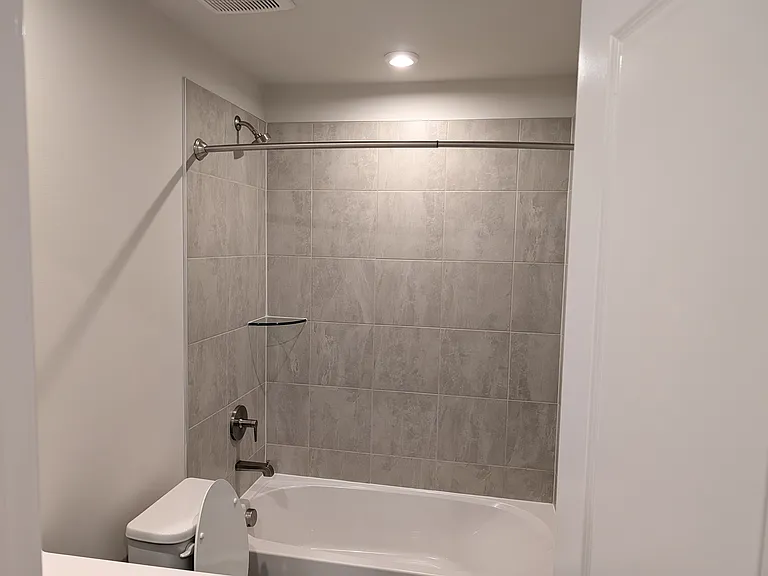 9711 Klamath Ct — Photo 20