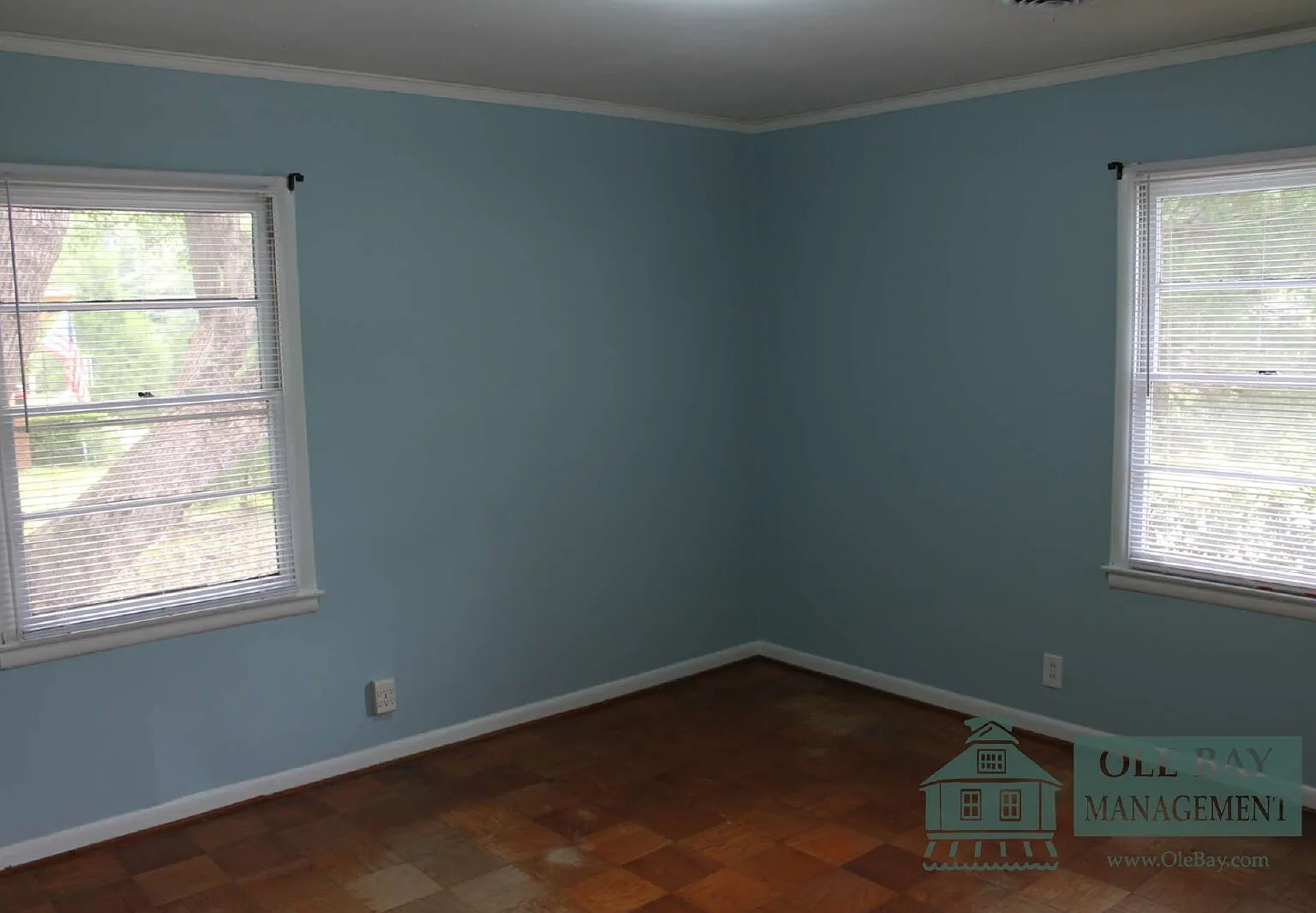 3 bed, 1.0 bath, $1,125 — Photo 3