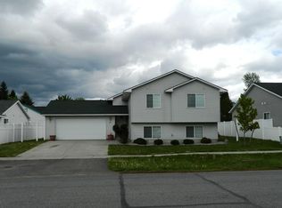 9974 N Maple St, Hayden Lake, ID 83835
