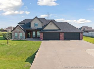 6199 E 144th St N, Collinsville, OK 74021