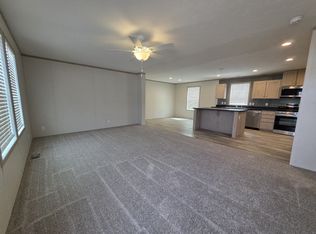796 Morgan Dr #796, Flint, MI 48506
