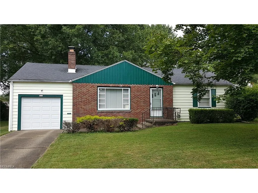 3532 Dover Rd photo 1