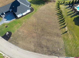 124 Rockbridge Greens Blvd, Oak Ridge, TN 37830