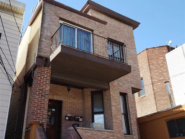 1521 Manhattan Ave, Union City, NJ 07087