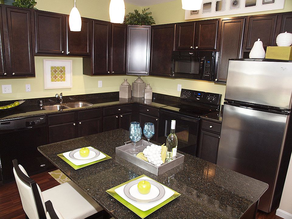 1st image of 12900 Observation Cir #12925102