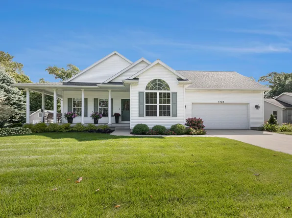 7422 Southwood Ave SW, Byron Center, MI 49315