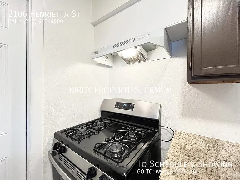 2106 Henrietta St — Photo 9
