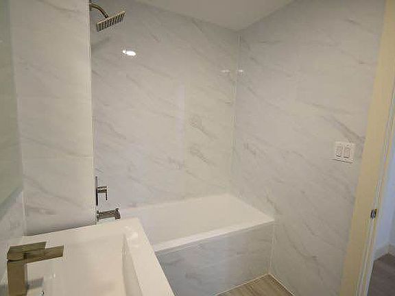 3rd image of 62-98 Woodhaven Blvd Unit 5L