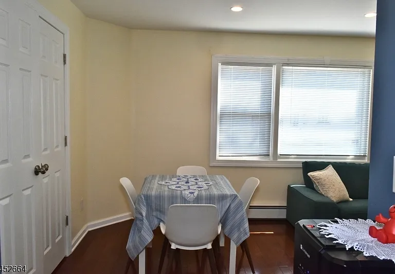 139 Ray St #1 — Photo 5