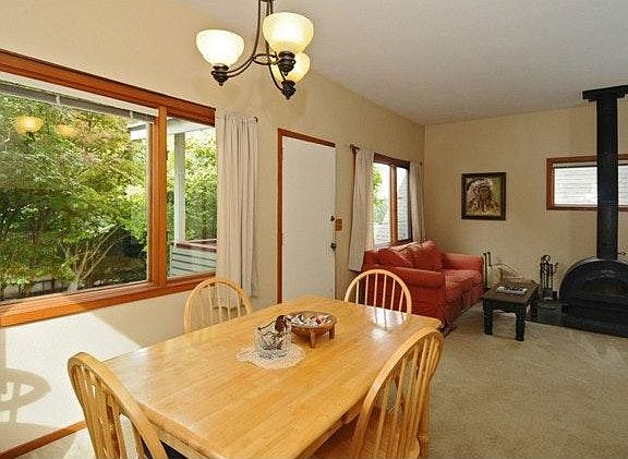 4th image of 35 W Etruria St #A