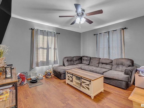 3rd image of 1314 94th Ave W