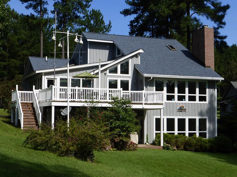 1st image of 273 Hutcheson Dr