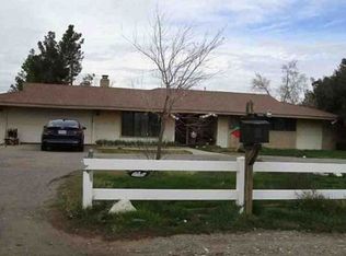 13072 Algonquin Rd, Apple Valley, CA 92308