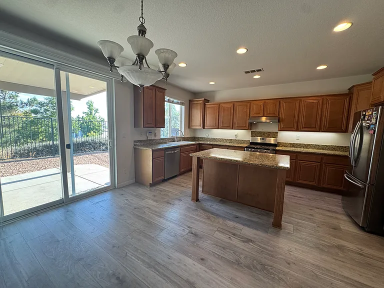 33442 Wallace Way — Photo 4