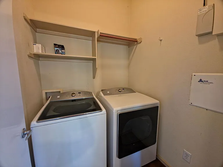 3806 Menchaca Rd #C — Photo 15
