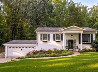 3740 Yadkinville Rd, Winston Salem, NC 27106