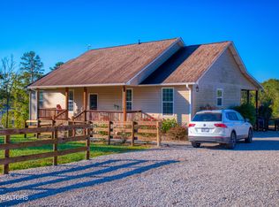 642 Buck Ridge Rd, Jamestown, TN 38556