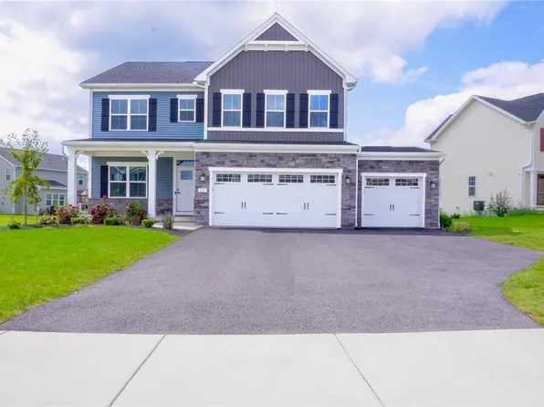 117 Harvest Ridge Trl, West Henrietta, NY 14586