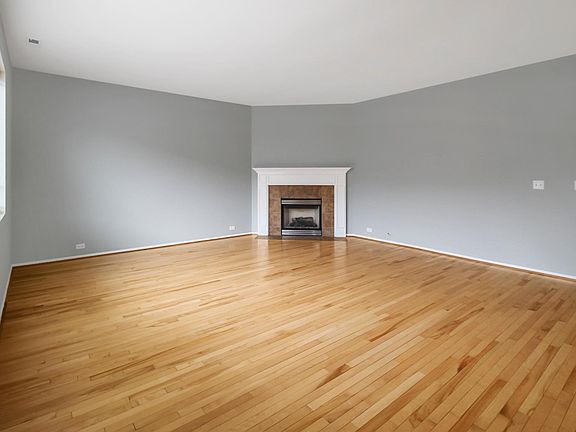 5th image of 6810 Anthem St E