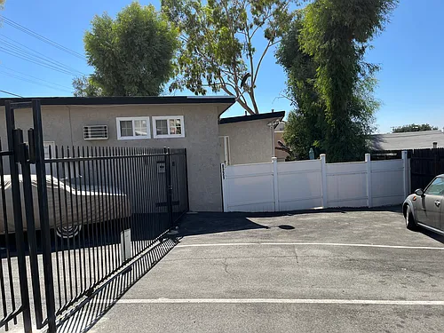 8221 Foothill Blvd Photo 1
