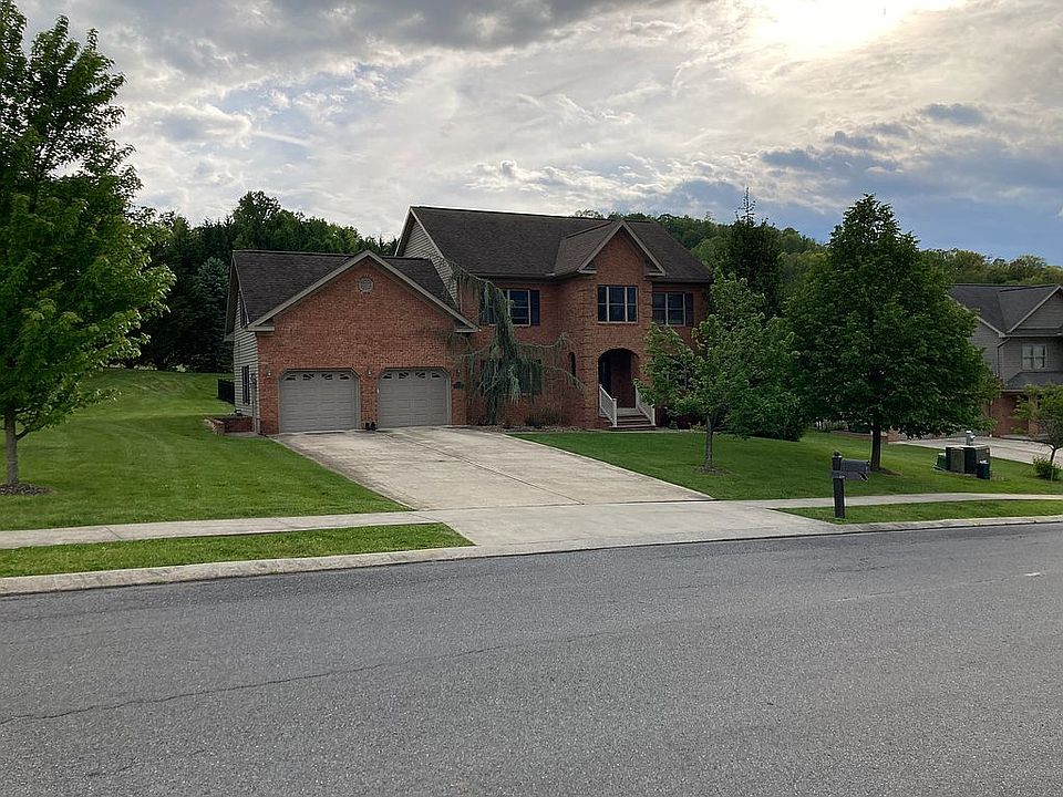 1st image of 238 Hamer Dr