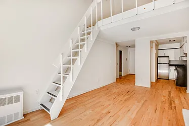 Rented by Akelius Real Estate Management