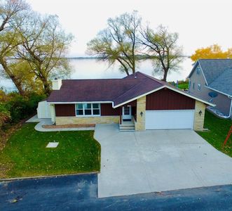 W10183 Del Bern Acres, Fox Lake, WI, 53933