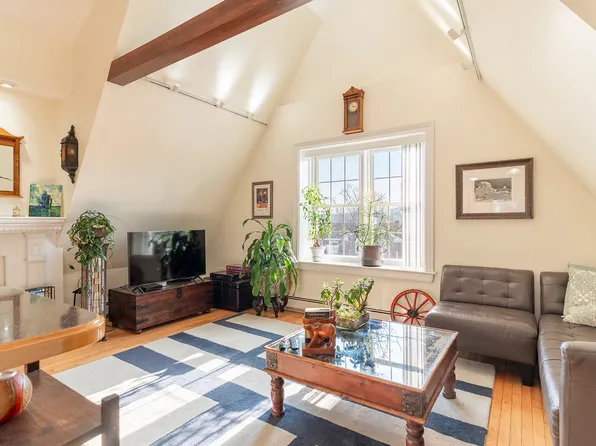 6823 Exeter St #2, Forest Hills, NY 11375