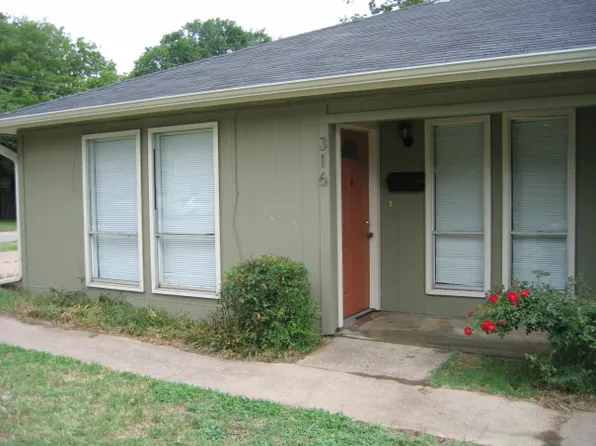 316 W Prairie St, Denton, TX 76201