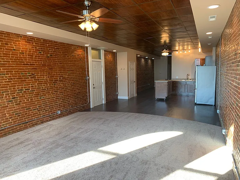 405 Hampshire St — Photo 4