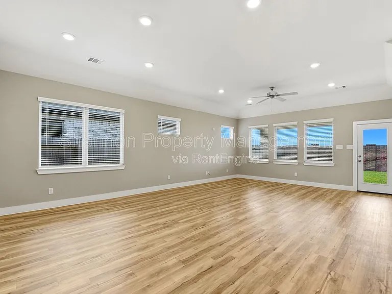 808 Marisol Bay Dr — Photo 7