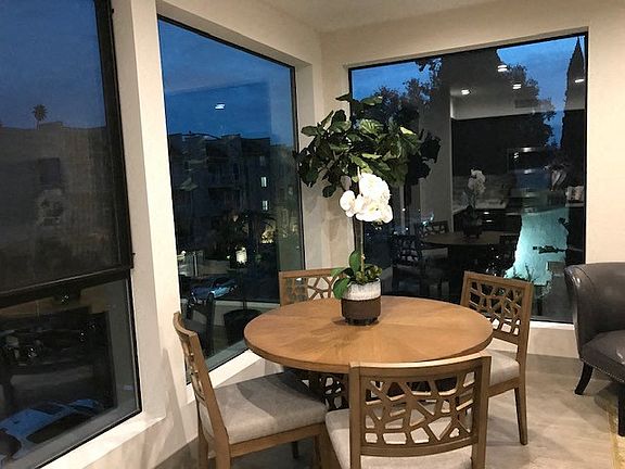 4th image of 115 S Saint Andrews Pl #2529384