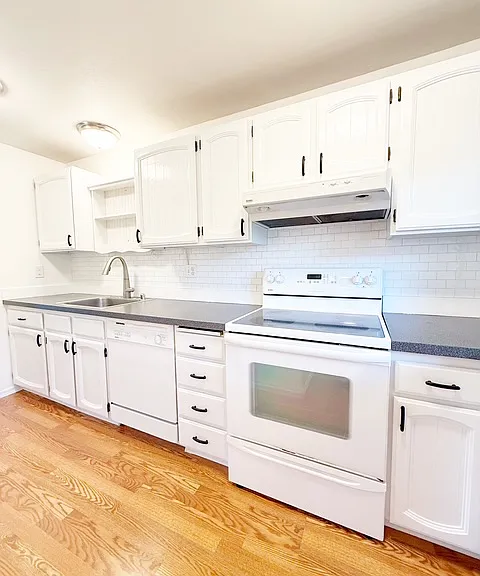 19811 3rd Ave NW #B27 — Photo 7