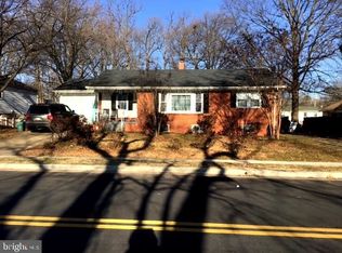 9514 Tuckerman St, Lanham, MD 20706