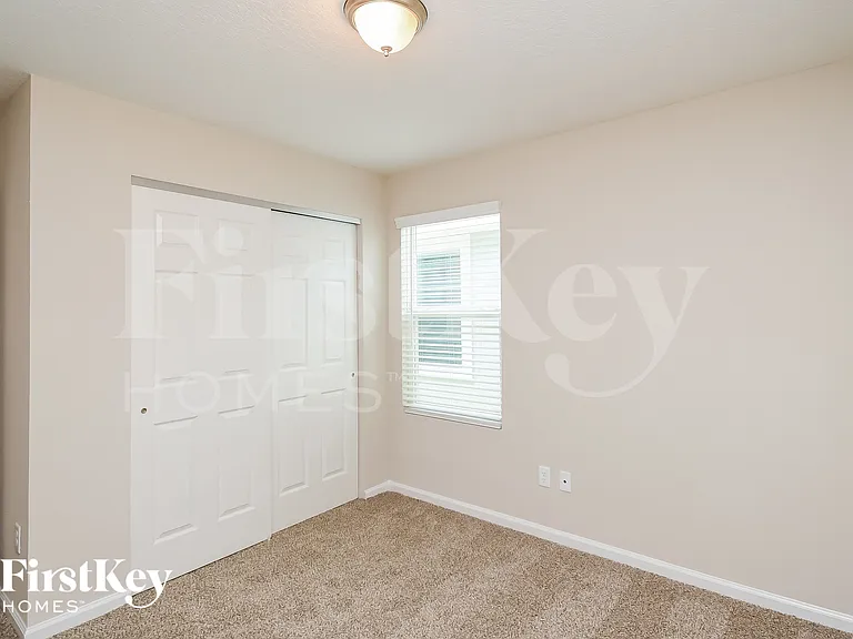 11218 Margarets Landing Pl — Photo 11