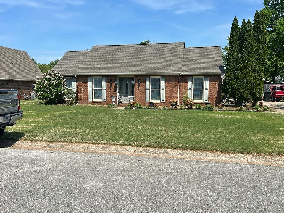 1st image of 2107 Jennifer Ave