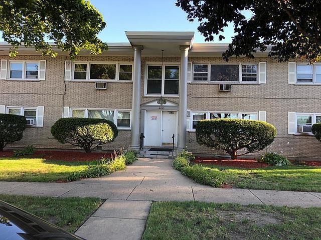 1st image of 4010 Monroe St APT 203