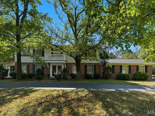 13256 Pebble Ridge Dr, Saint Louis, MO 63141