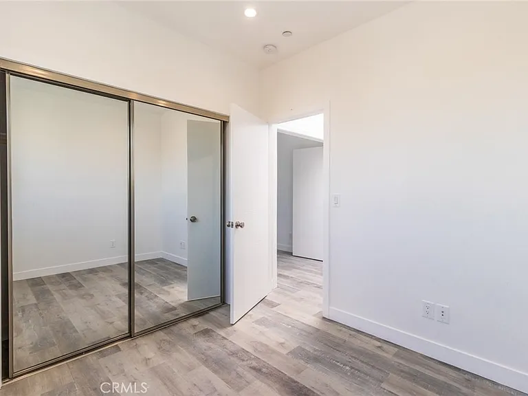 5148 Riverton Ave #5144 — Photo 24