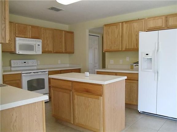 2nd image of 1651 SE Seashore Ln