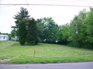 404 Lincoln St, Dupont, PA 18641
