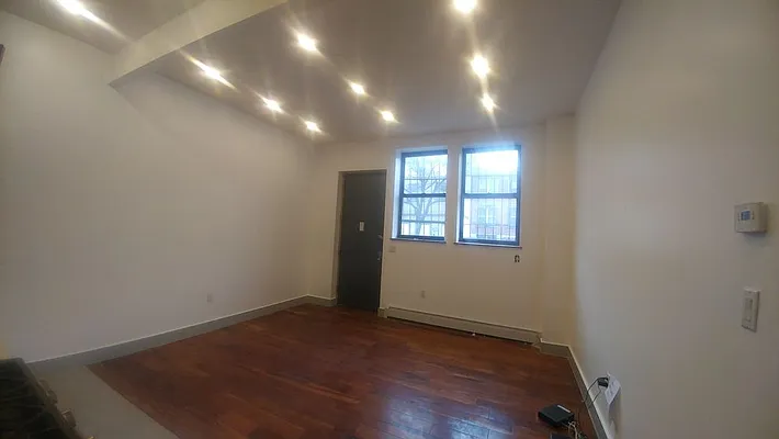 Rented by At Home Realty NY LLC | media 19