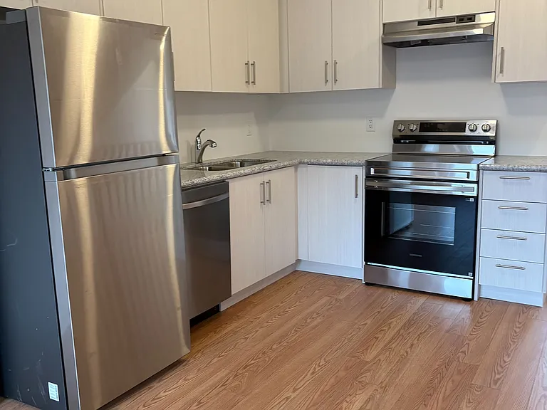 15100 Yonge St #211 — Photo 13