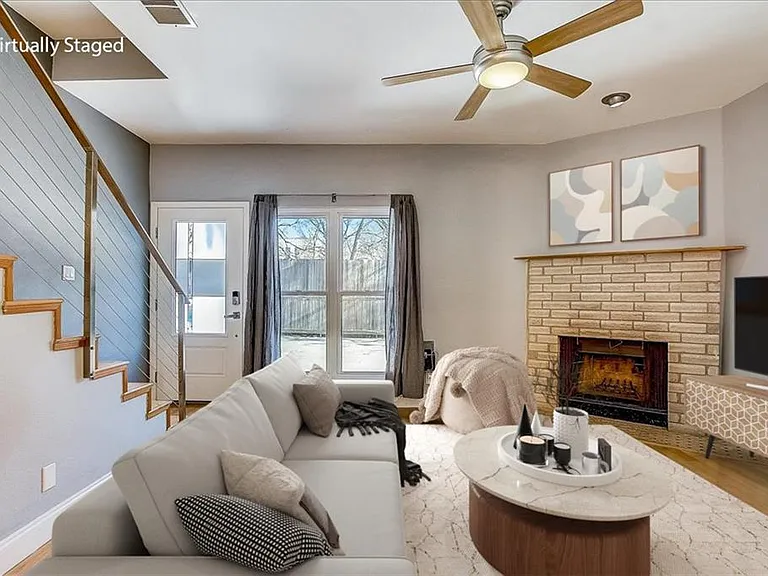 1307 Kinney Ave #162 — Photo 3